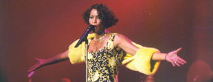 Whitney Houston 2000